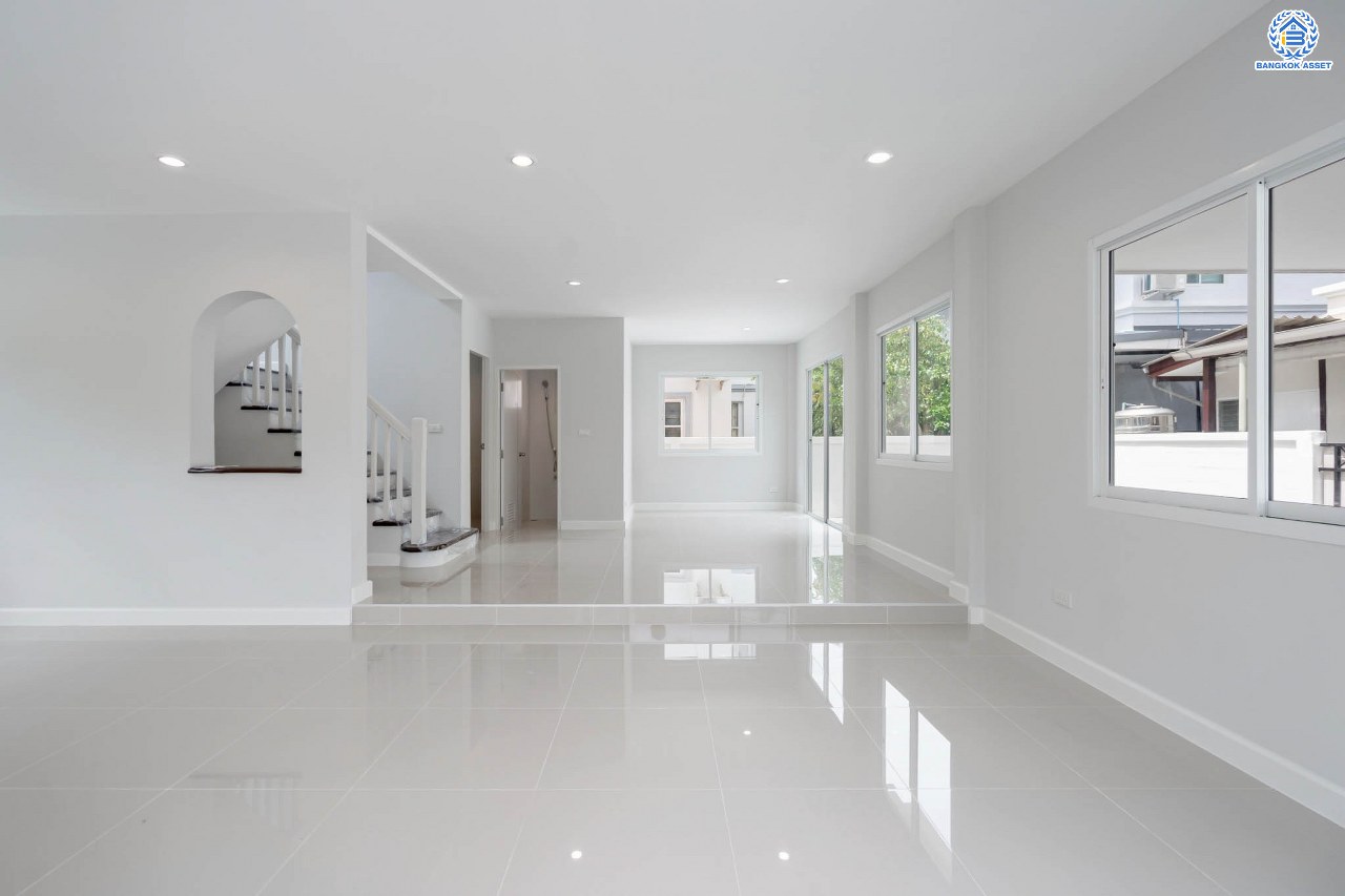 บ้านมือสองตกแต่งใหม่ แบรนด์ LH ม.ชัยพฤกษ์ บางบัวทอง หลังใหญ่ เนื้อที่ 67 ตร.ว. ฟังก์ชัน 3 ห้องนอน 2 ห้องน้ำ จอดรถได้ 2 คัน พร้อม Facilities ครบครัน บนทำเลเดินทางสะดวก ติดถนนบางกรวย-ไทรน้อย ใกล้เซ็นทรัลเวสต์เกต และรถไฟฟ้าสายสีม่วง "สถานีบางพลู"...